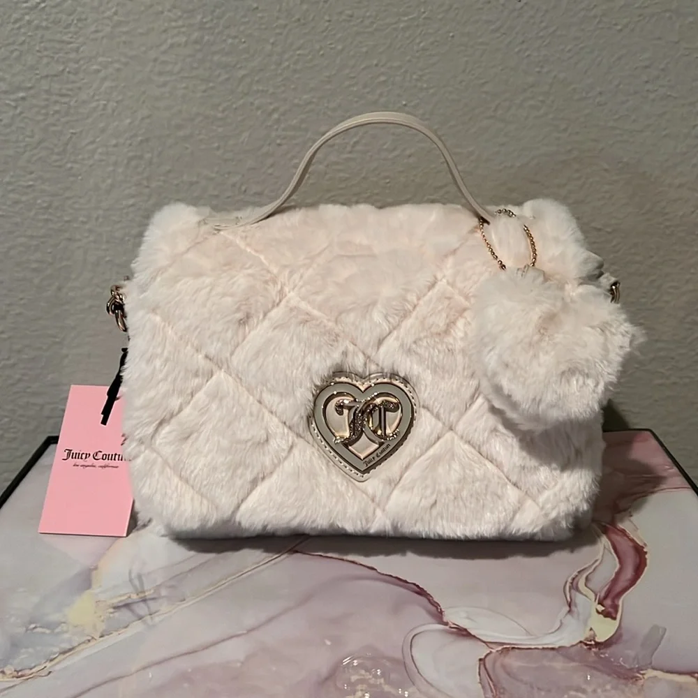 JUICY COUTURE Let’s Get Cozy Crossbody8Hx10Win-Angel Color - Picture 1 of 16